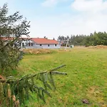 10 Person Holiday Home In Blavand *