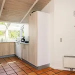 10 Person Holiday Home In Blavand Сasa de vacaciones *