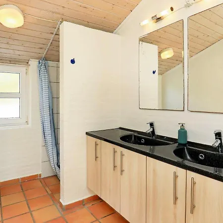 10 Person In Bl Vand Holiday home Blavand
