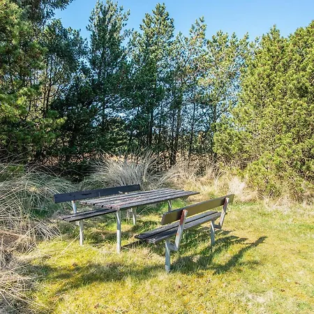 10 Person In Bl Vand Holiday home Blavand
