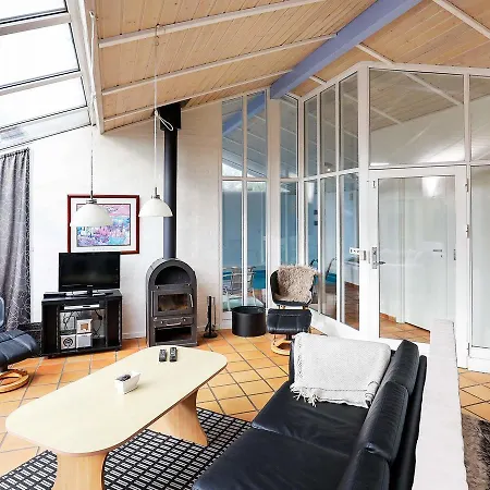10 Person In Bl Vand Holiday home